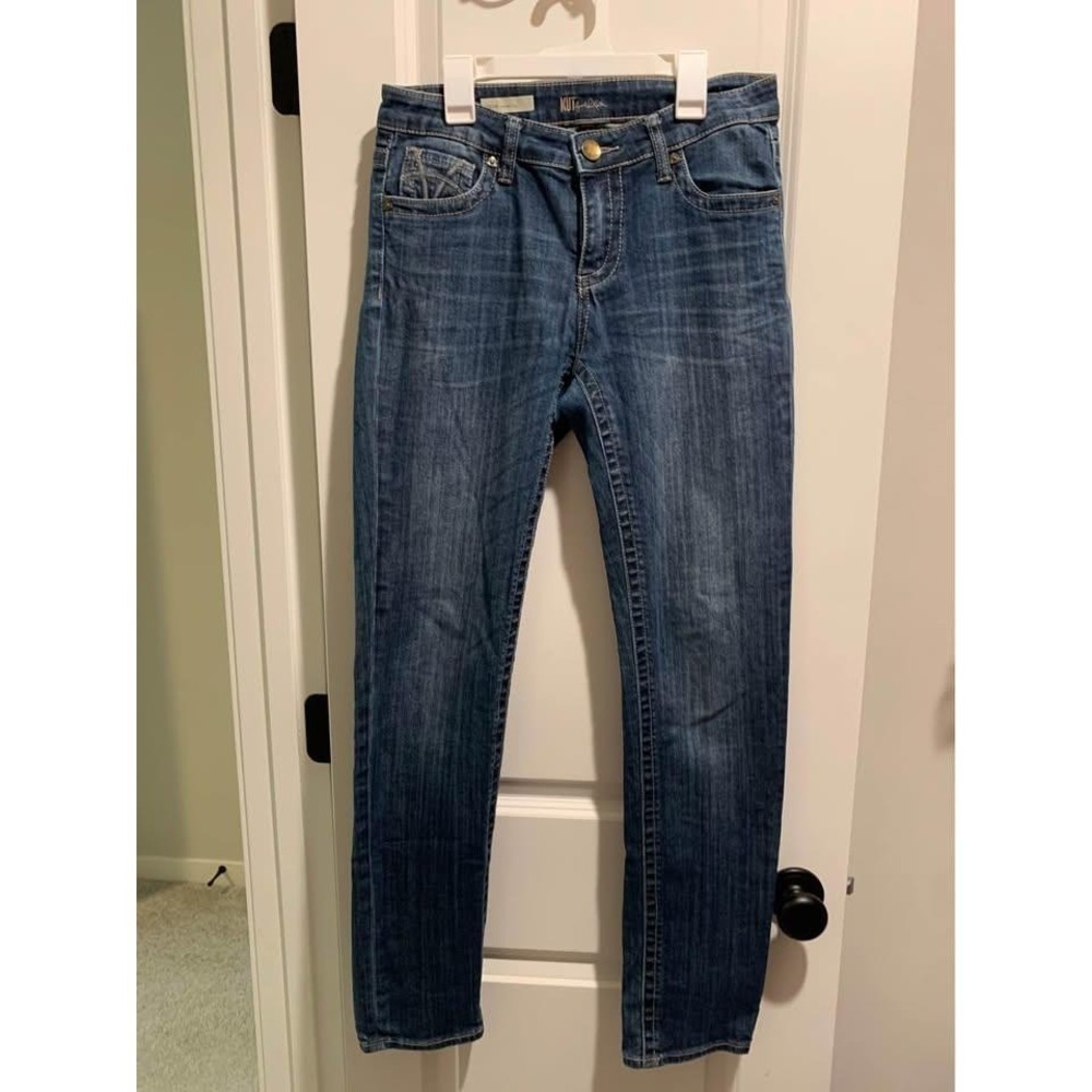 KUT From The Kloth Stevie Straight Leg Jeans Womens Size 2 Medium Wash Stretch